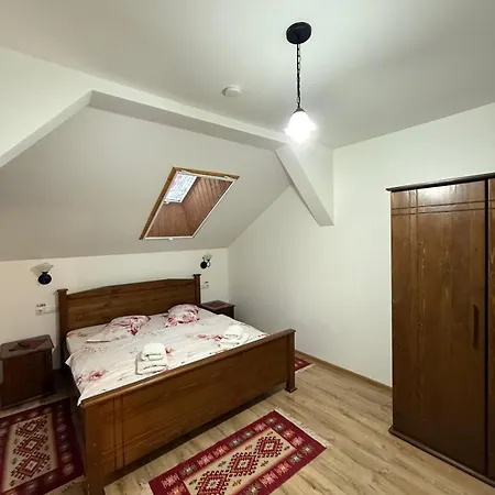 Casa Dunca Lodge *